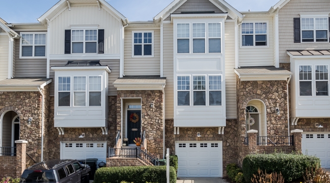 5708 Cameo Glass, Raleigh – Photography